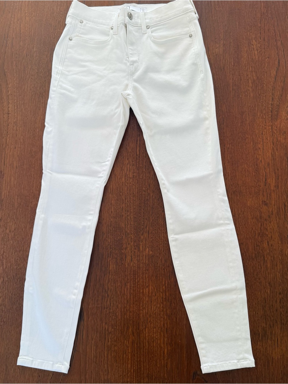 AYR The Chiller Jeans in White